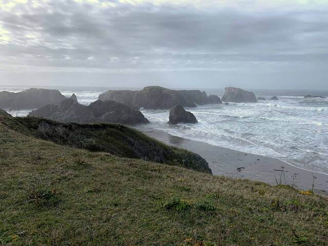 Rocky sea stacks rising from the surf at Bandon, Oregon
